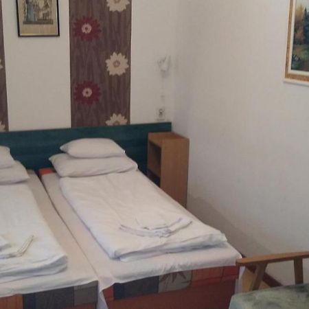 Korona Panzio Bed & Breakfast Balatonfüred Dış mekan fotoğraf