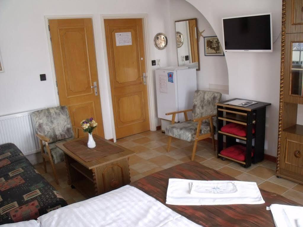 Korona Panzio Bed & Breakfast Balatonfüred Dış mekan fotoğraf