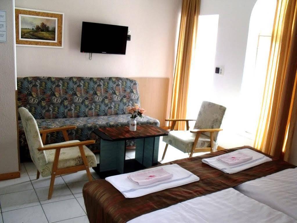 Korona Panzio Bed & Breakfast Balatonfüred Dış mekan fotoğraf